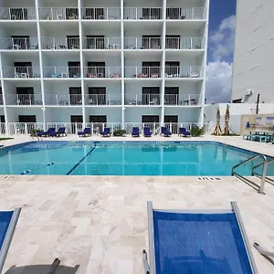 Hotel Beachside - Pool Is Open!, Daytona Beach Shores
