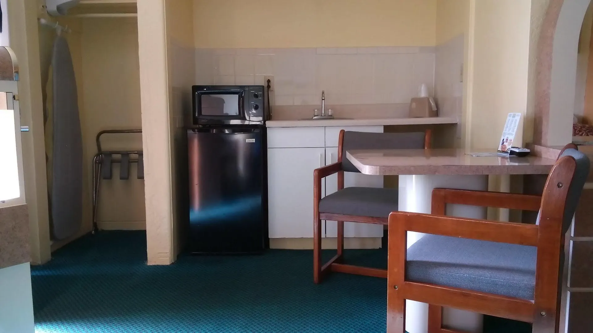 Super Inn By Oyo Daytona Beach Near Airport 0*,